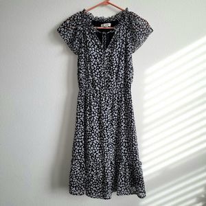 Loft Floral Print Ruffle DressSize SP